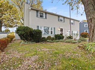 104 Whipple Ln, Rochester, NY 14622