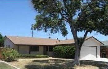 1st image of 983 Laurie Ave