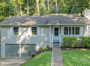 1738 Merry Oak Rd SW, Marietta, GA 30008