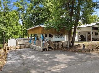 20 Hot Dog Rd, Falling Waters, WV 25419