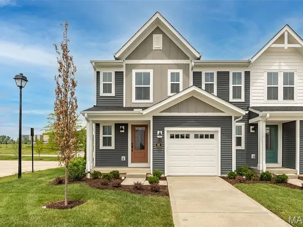 92 Mora Blvd, O'Fallon, MO 63368