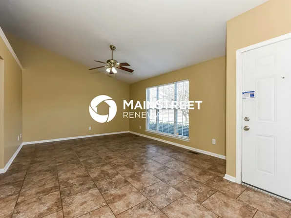 183 Sumner Meadows Ln, Hendersonville, TN 37075