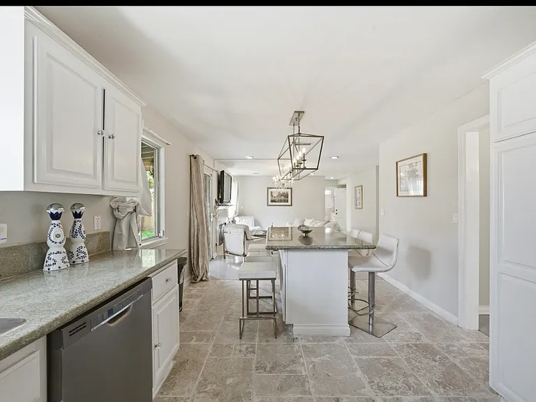 25961 Eshelman Ave — Photo 17