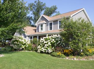 5268 La Crosse Dr, Omro, WI 54963