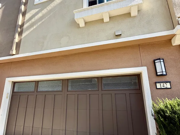 142 Triggs Ln, Morgan Hill, CA 95037