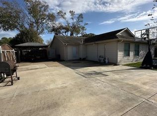 12102 SE Fairbury Dr, Houston, TX 77089