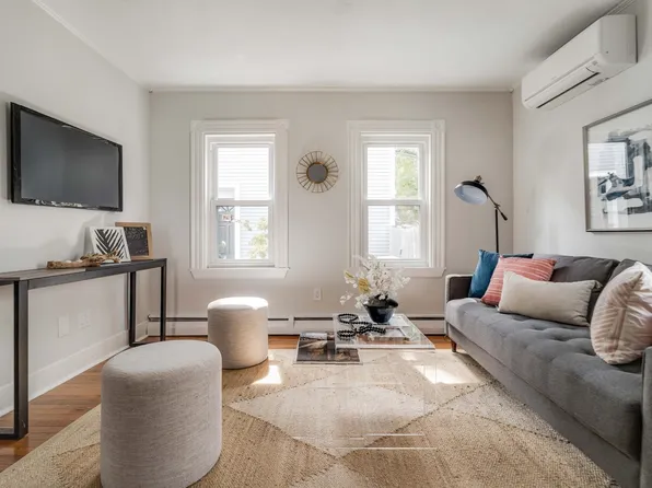 3 Union Ter Unit 3, Cambridge, MA 02141
