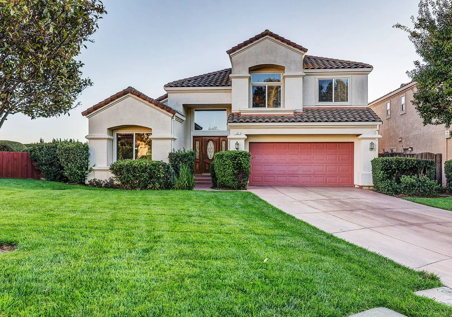 Coming Soon! Desirable Gated Community With Breathtaking Water Views — Photo 1