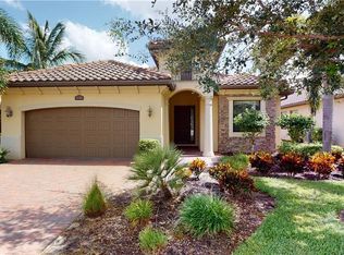 12598 Fenhurst Way, Naples, FL 34120