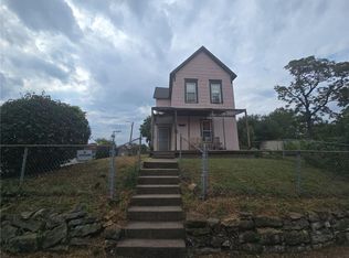2334 Walrond Ave, Kansas City, MO 64127