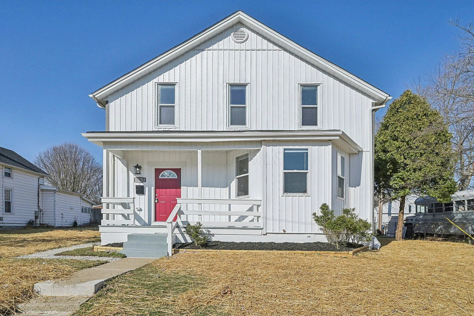 515 Madison Ave photo 1