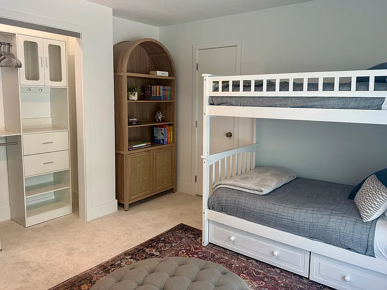 311 Island Cir — Photo 33
