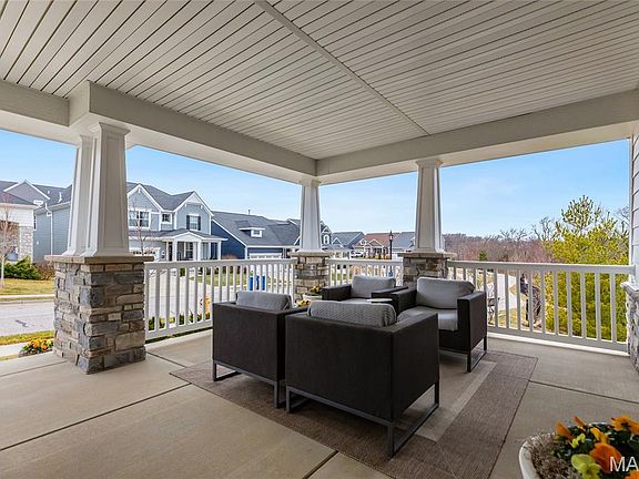 3rd image of 2473 Grover Ridge Dr