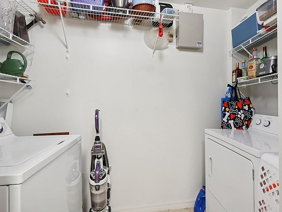 5th image of 2421 NE 65th Street #103