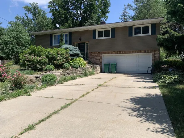5305 Bremer ROAD, Mc Farland, WI 53558