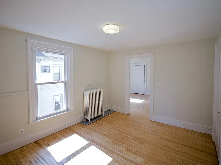 27 North St #3 — Photo 9