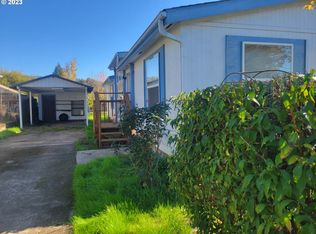 1477 NW Eden St, Roseburg, OR 97470