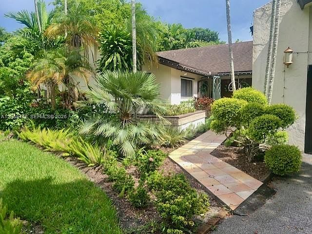 1st image of 10220 SW 91st St