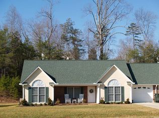 144 Saint John St, Rutherfordton, NC 28139