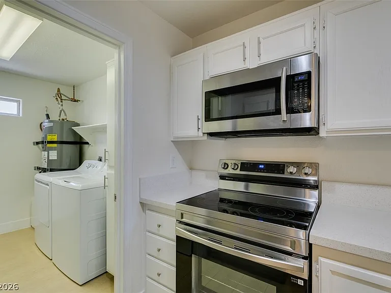 1800 Edmond St #124 — Photo 45