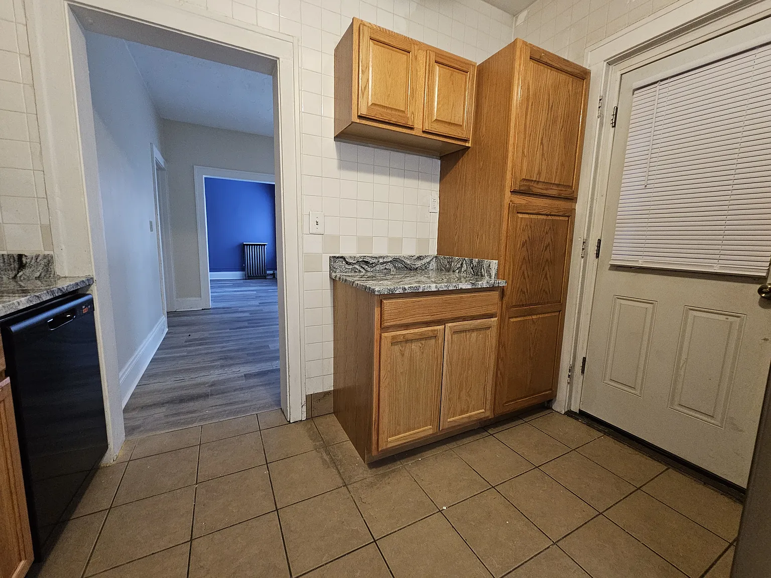 2774 Hampshire Rd Apt 4 — Photo 3