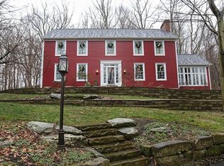 1696 Reeds Run Rd NE, New Philadelphia, OH 44663