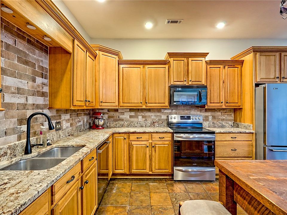 19th image of 225 Whetstone Mountain Rd