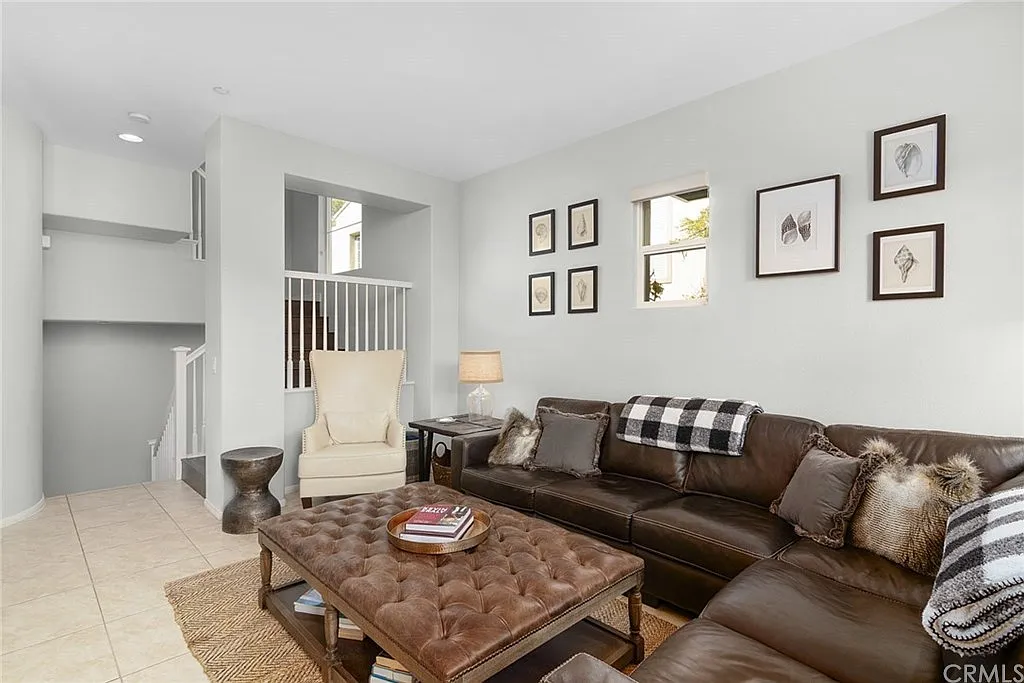 Building Photo - 2944 Escala Cir