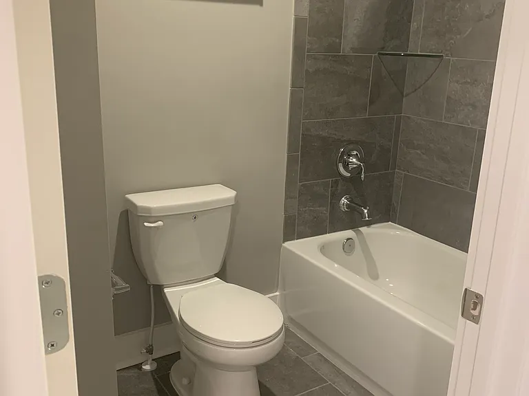 Van Conder Pl — Photo 7