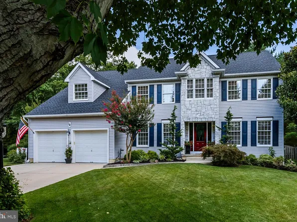 14 Atkinson Ct, Medford, NJ 08055