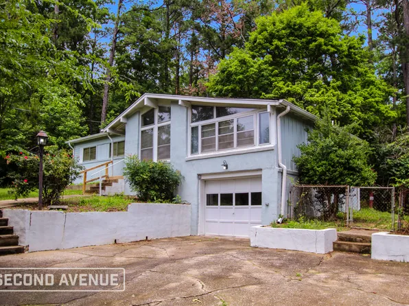 140 Curren St SE, Bessemer, AL 35022