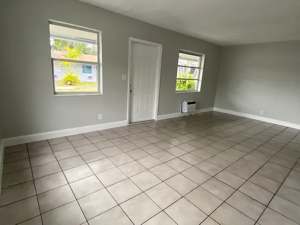 760 SW 8th St APT 1, Pompano Beach, FL 33060