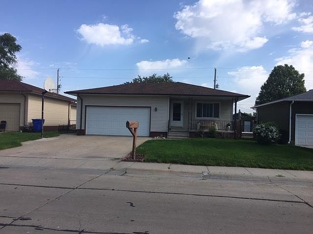 1st image of 2304 W 11th St