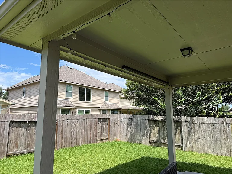 24930 Diamond Ranch Dr — Photo 20