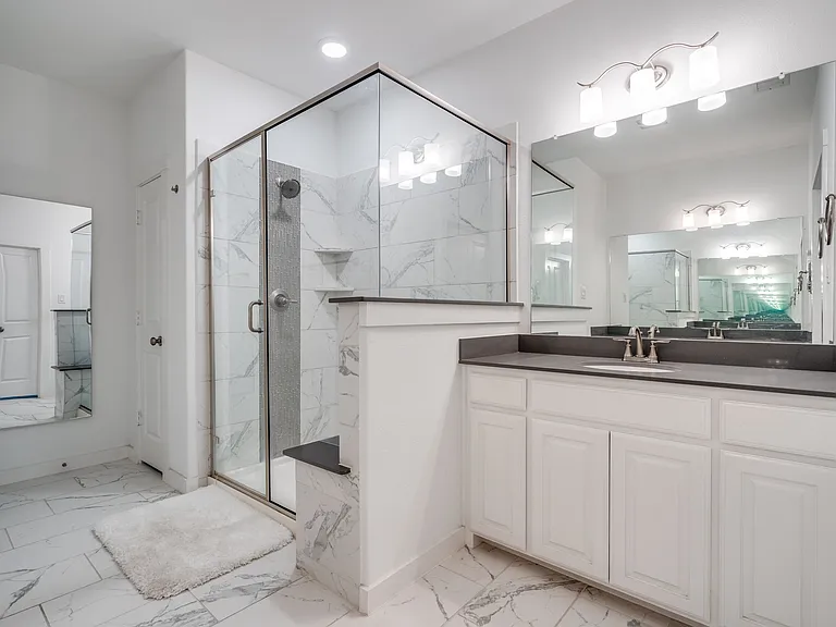 1520 Navasota Trl — Photo 20