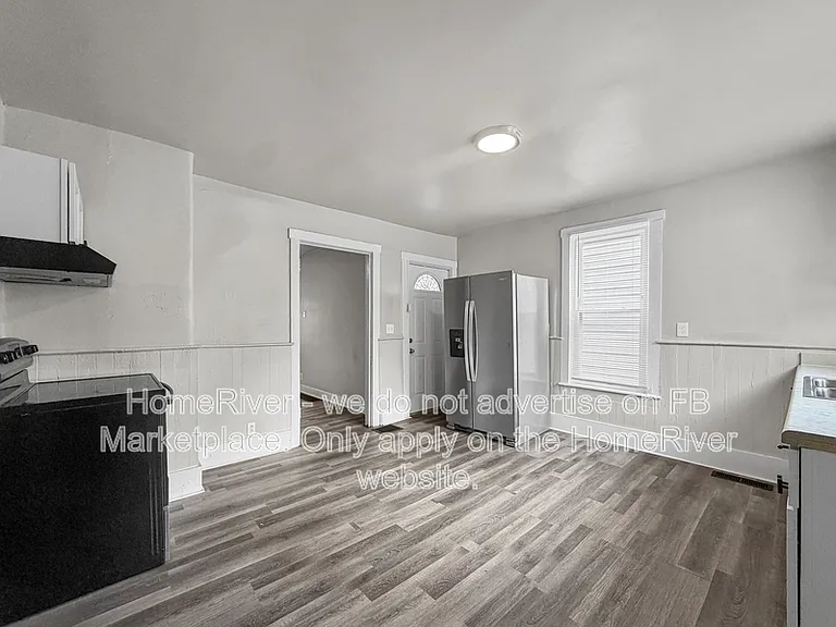 3514 Grand Ave — Photo 8