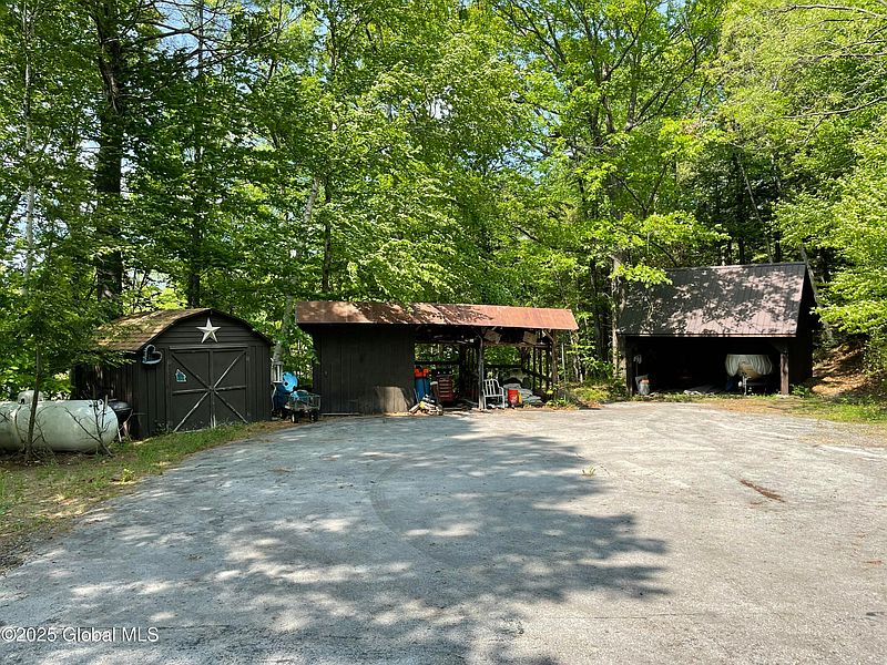 4th image of 1380 S Shore Road