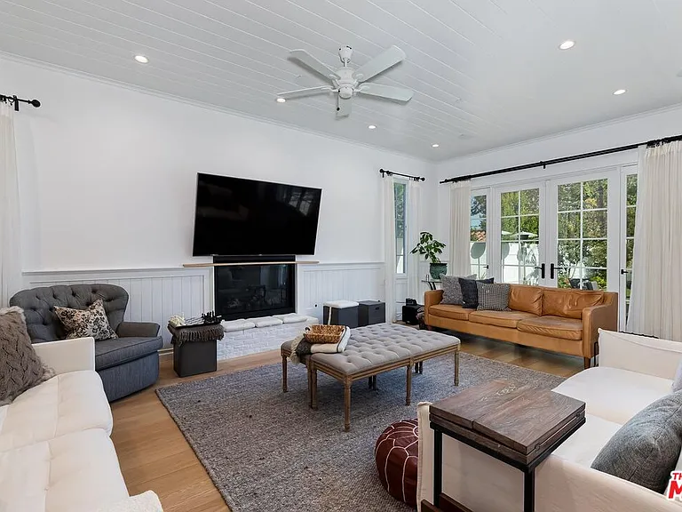 10810 Wilkins Ave — Photo 11