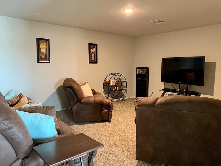 24207 Oakdale Hills Ct — Photo 13