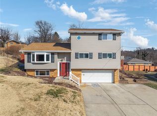 1881 Craig Dr, North Huntingdon, PA 15642