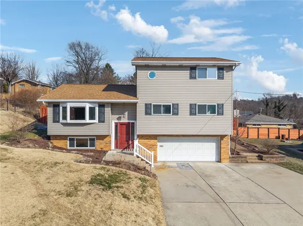 1881 Craig Dr, North Huntingdon, PA 15642