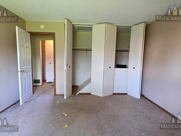 4011 18th Ave NW — Photo 30