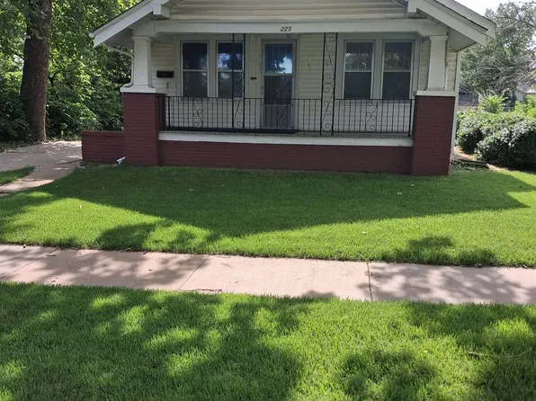 225 N Saint Clair Ave, Wichita, KS 67203