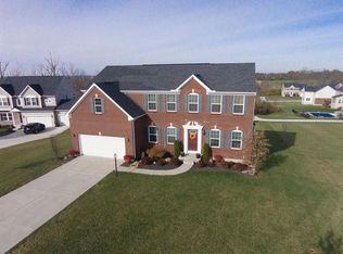5025 Lakota Woods Dr, Middletown, OH 45044