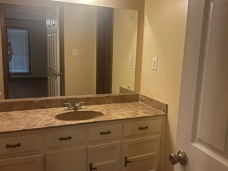 500 Bedlington Dr — Photo 15