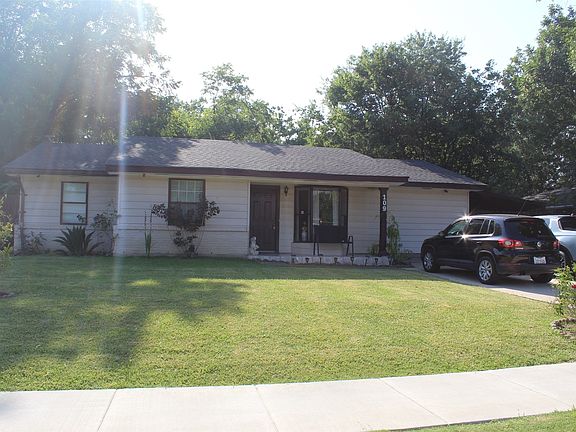 3rd image of 109 Brunswick Ln