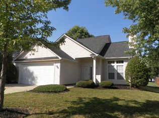 1024 Land Grant Rd, Charlotte, NC 28217