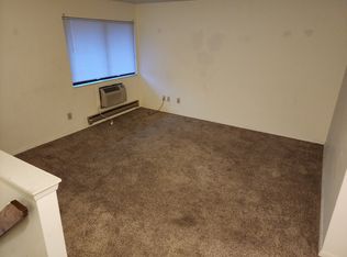 1119 12th St #8, Baraboo, WI 53913