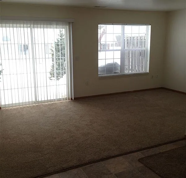 850 S 38th St — Photo 3