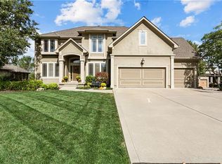 2904 SW Lewis Dr, Lees Summit, MO 64081